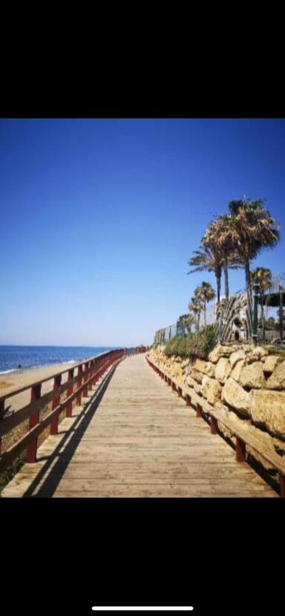 Studio On The Beach Front Málaga Exteriör bild